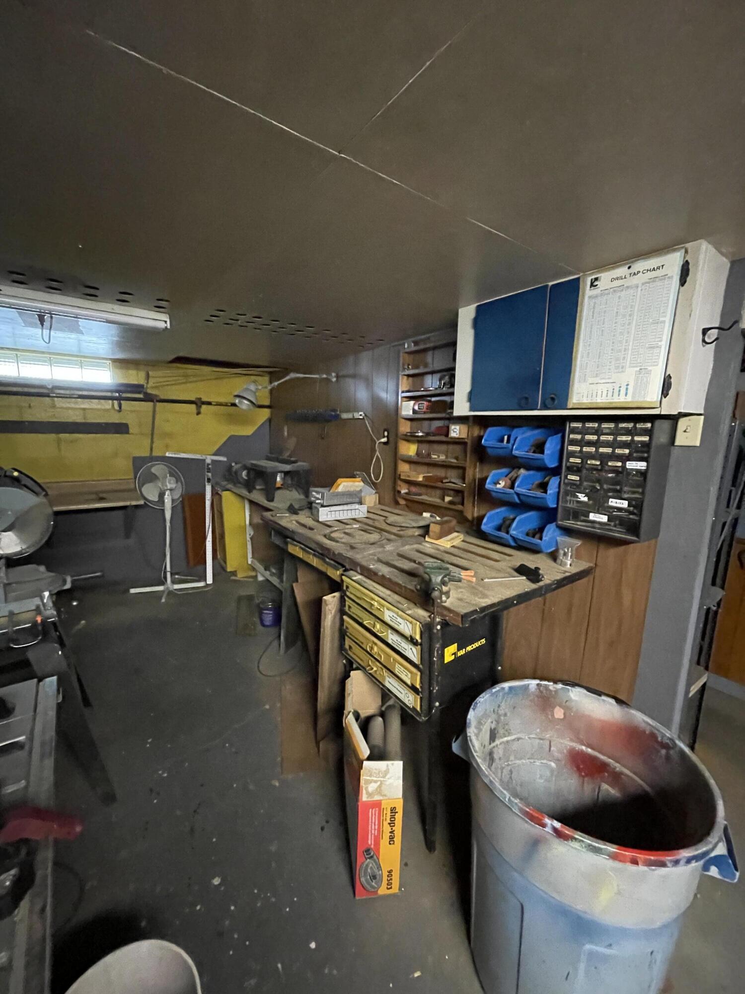 2091 Hill Road Manistee, MI 49660 - Photo 30 of 37 Workshop