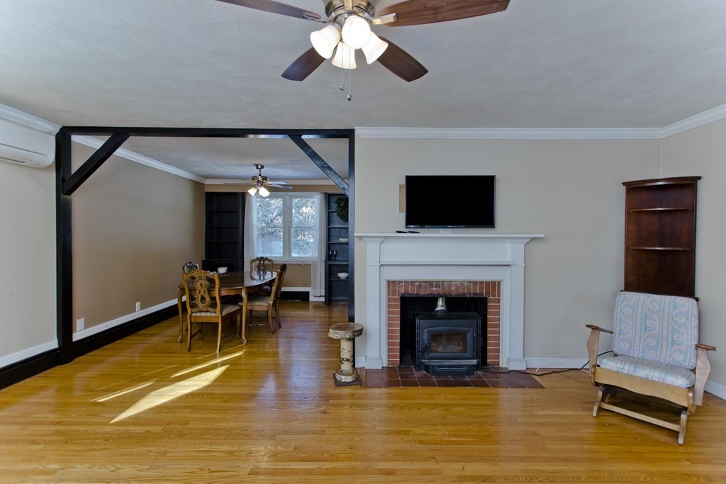 162 Feeding Hills Road Southwick, MA 01077 - Photo 6 of 24 Gallery Image 6