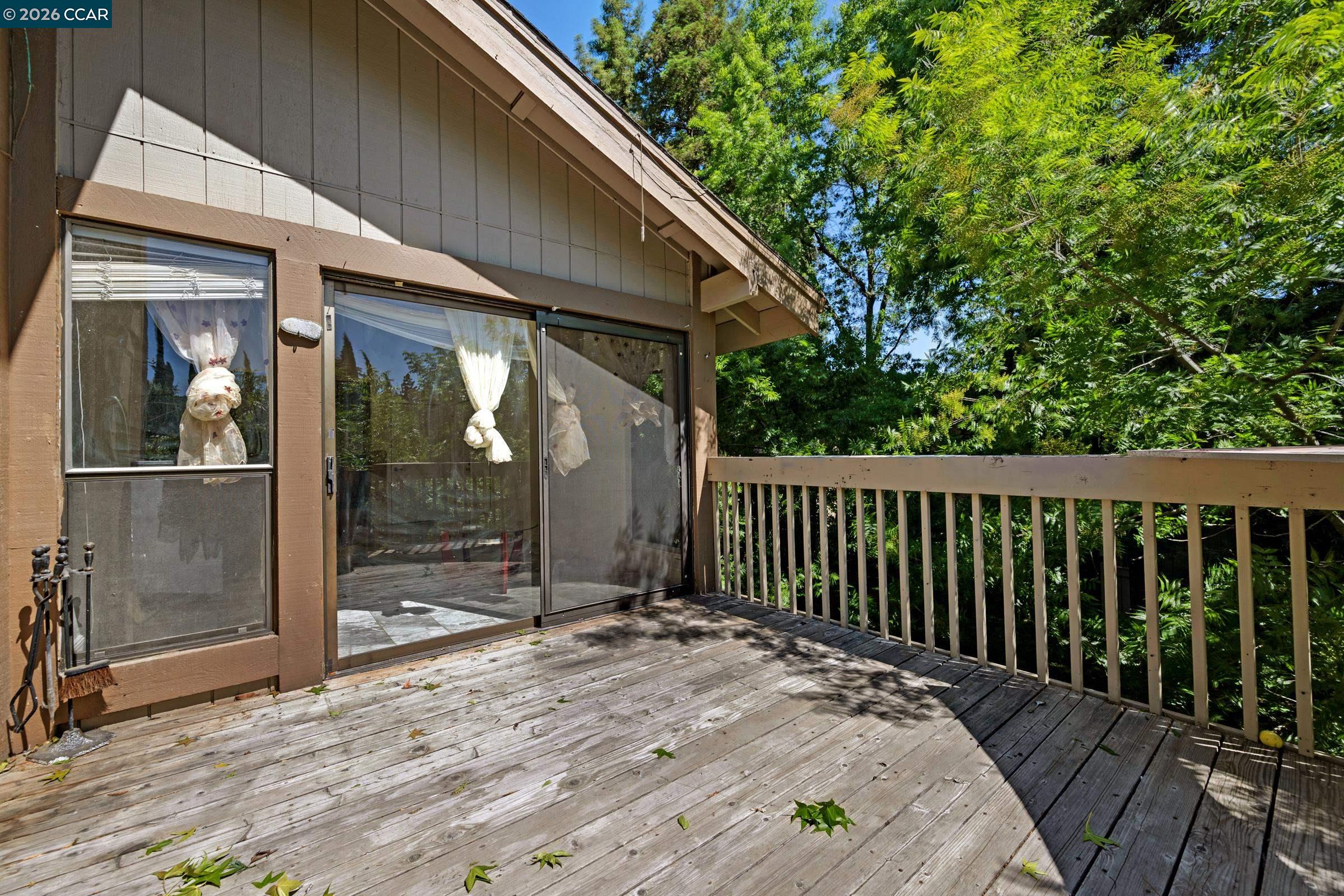 1544 Bailey Road, Unit 30 Concord, CA 94521 - Photo 26 of 33 a view of a balcony