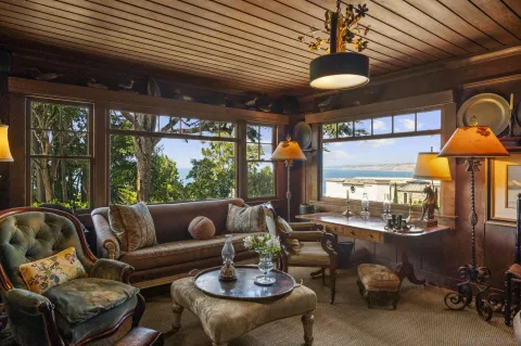 $5,750,000 | 1570 Virginia Way, La Jolla, CA 92037