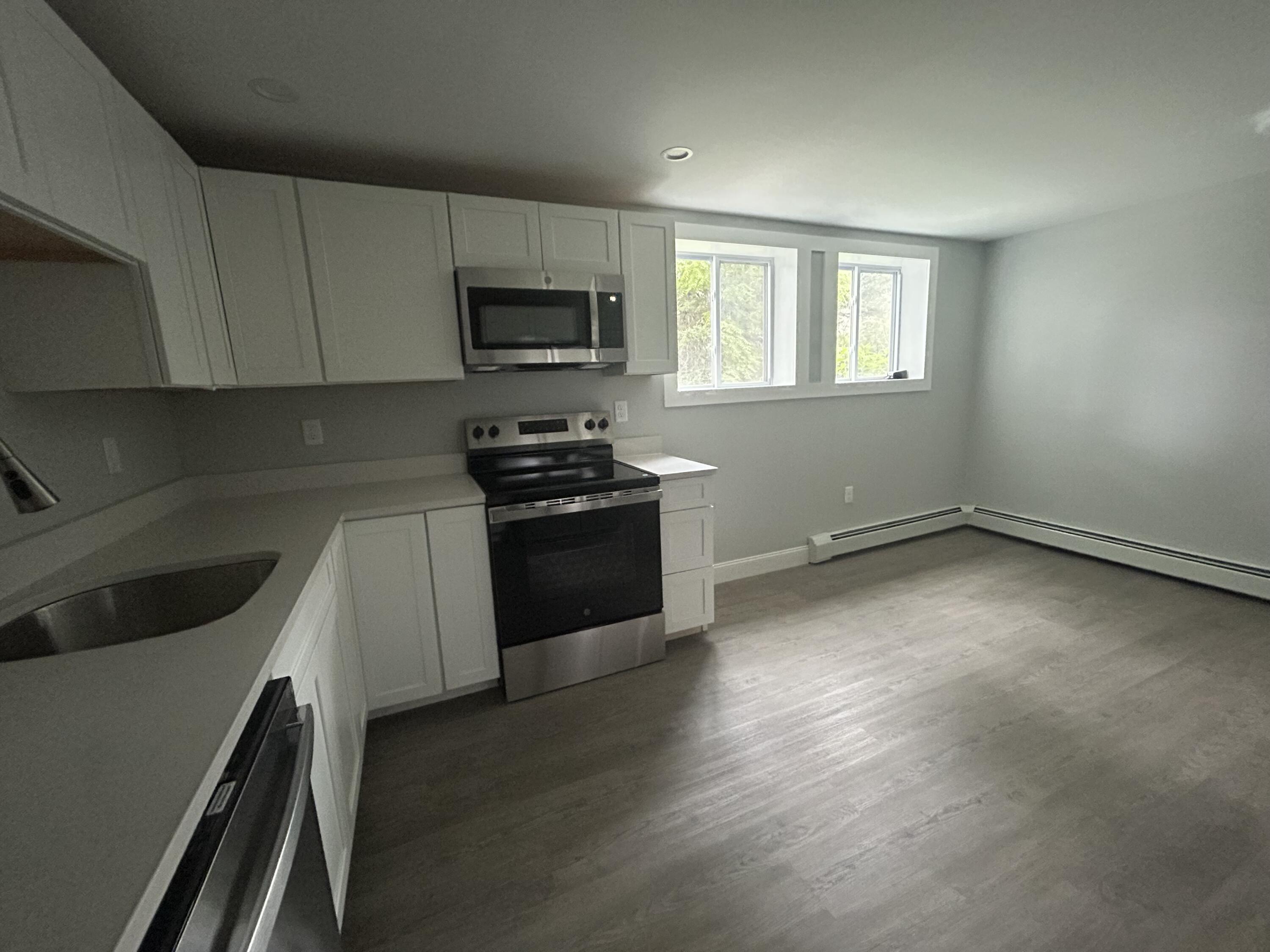 5 Pinewood Street Orono, ME 04473 - Photo 14 of 36 IMG_1599