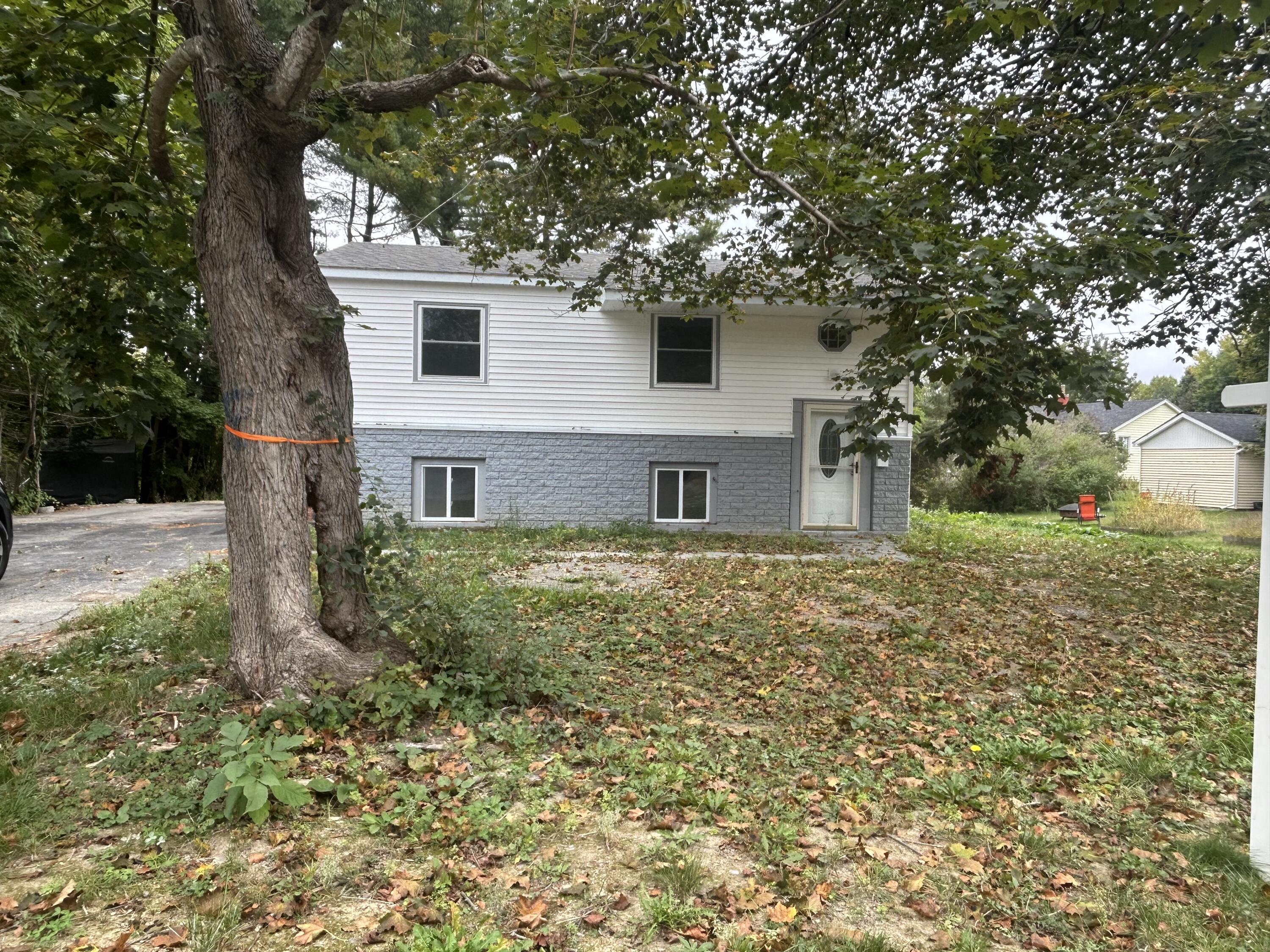 5 Pinewood Street Orono, ME 04473 - Photo 5 of 36 IMG_1609