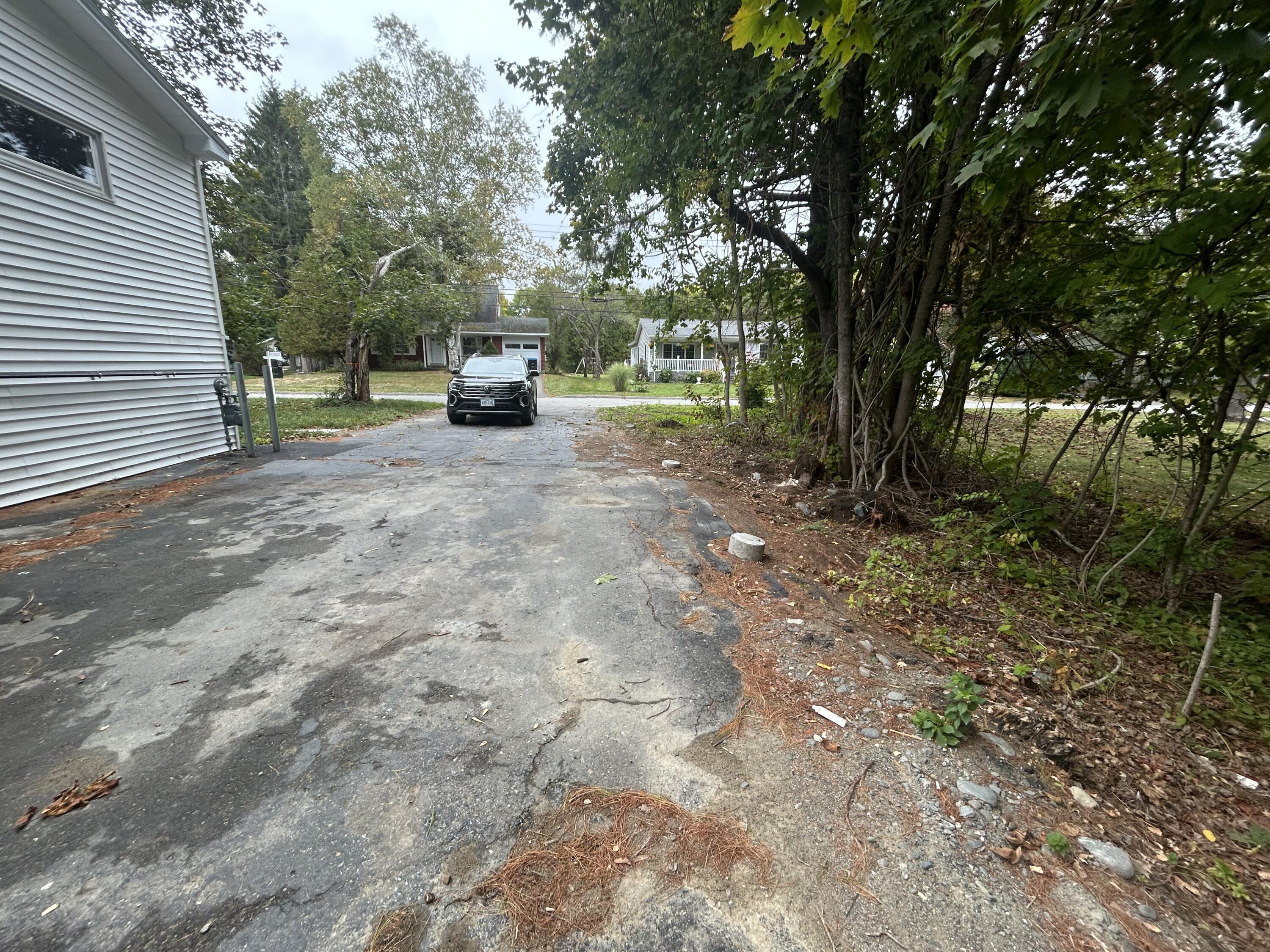 5 Pinewood Street Orono, ME 04473 - Photo 7 of 36 IMG_1607