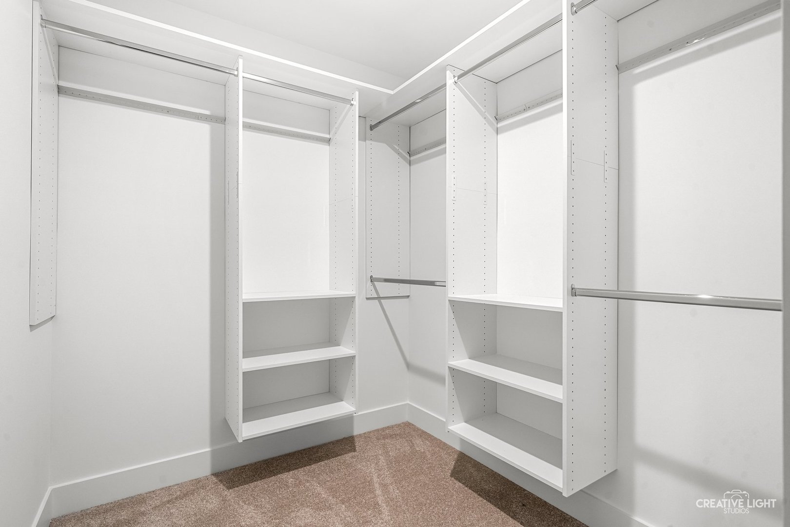 1472 Misty Lane Bolingbrook, IL 60490 - Photo 25 of 40 a view of an empty walk in closet