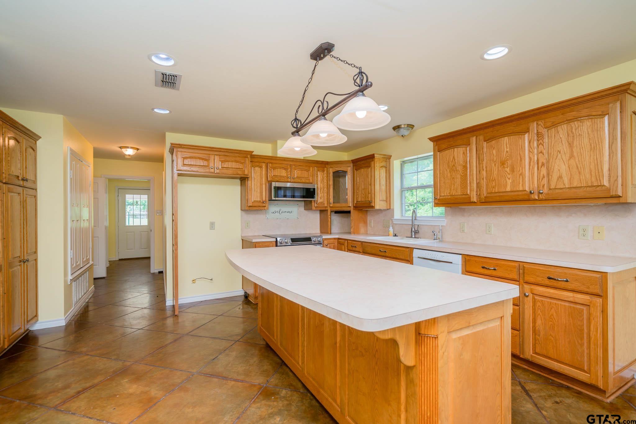 3460 Hawk Road Diana, TX 75640 - Photo 16 of 40