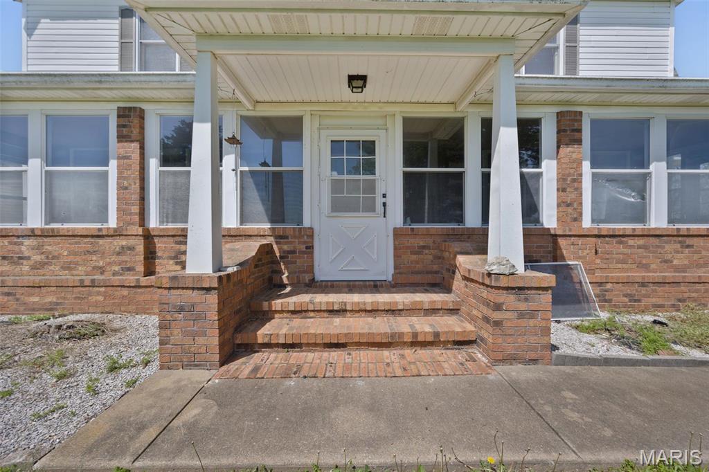 2529 Sunnyside Road Festus, MO 63028 - Photo 4 of 70