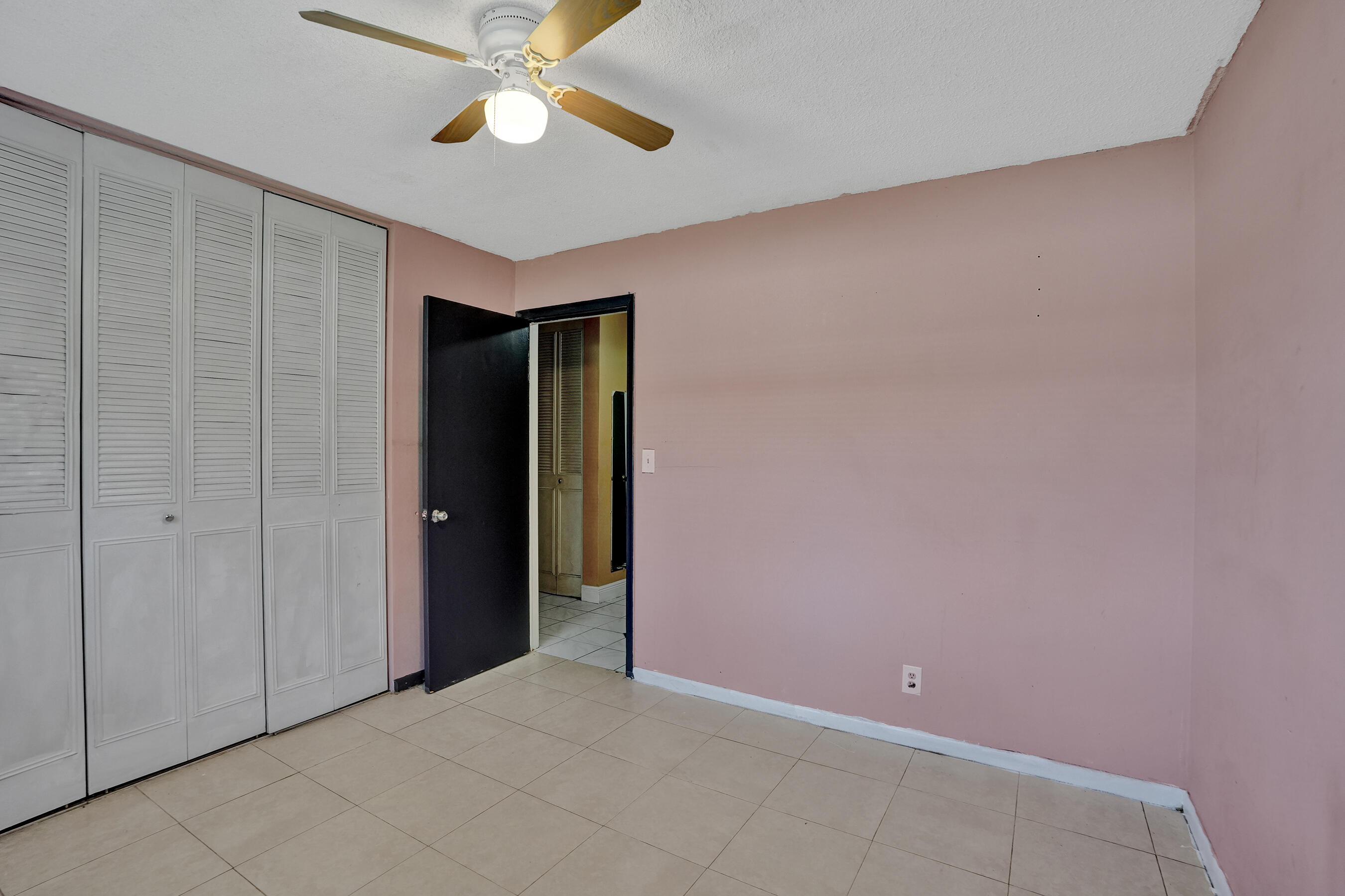 6540 Southwest 7th Street Margate, FL 33068 - Photo 31 of 38 Guest Bedroom 3