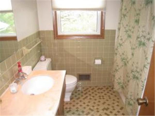 611 26th Street Northwest Rochester, MN 55901 - Photo 15 of 20