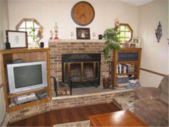 611 26th Street Northwest Rochester, MN 55901 - Photo 8 of 20