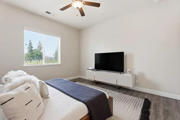 $675,000 | 1850 East Green Sage Avenue, Fresno, CA 93730