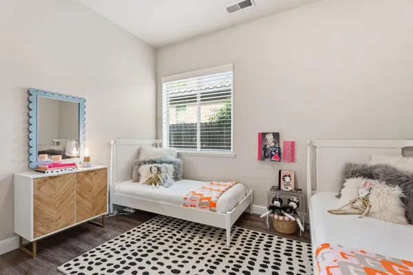 $675,000 | 1850 East Green Sage Avenue, Fresno, CA 93730