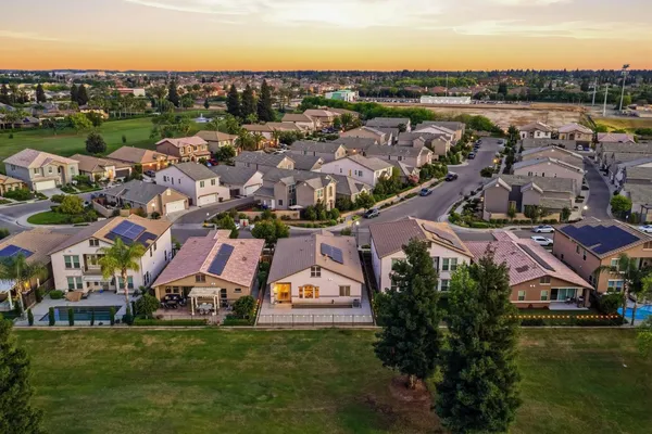 $675,000 | 1850 East Green Sage Avenue, Fresno, CA 93730