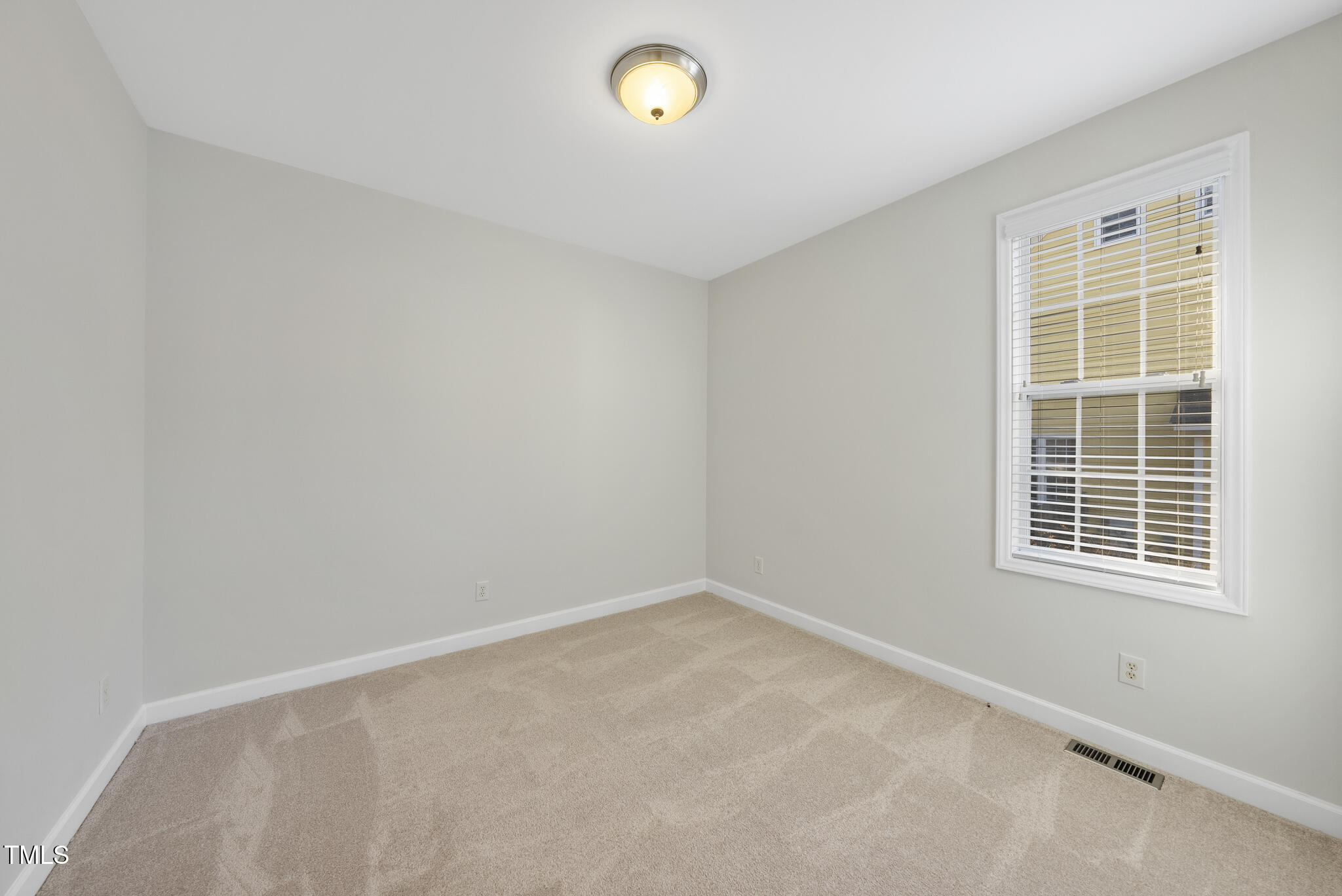 121 Clay Ridge Way Holly Springs, NC 27540 - Photo 20 of 30 DSC02408