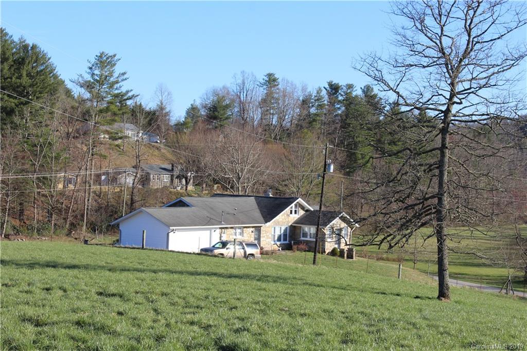 9999 Hudgins Road Hendersonville, NC 28792 - Photo 5 of 24