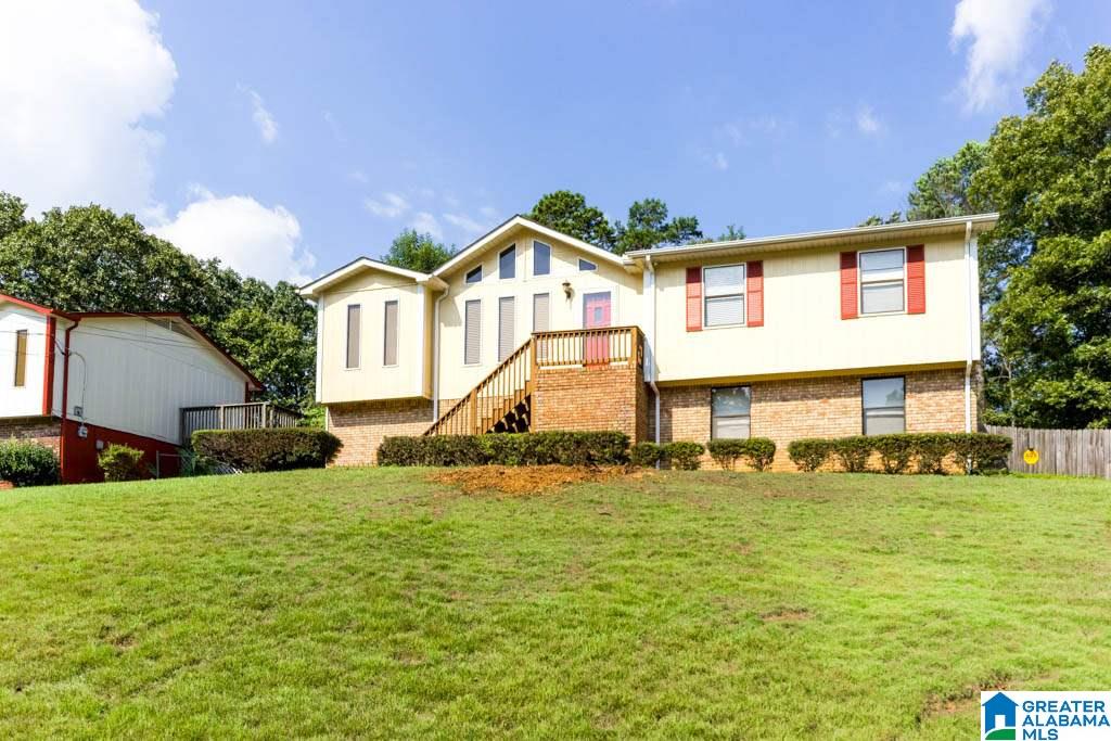 5886 Willow Ridge Road Pinson, AL 35126 - Photo 2 of 37