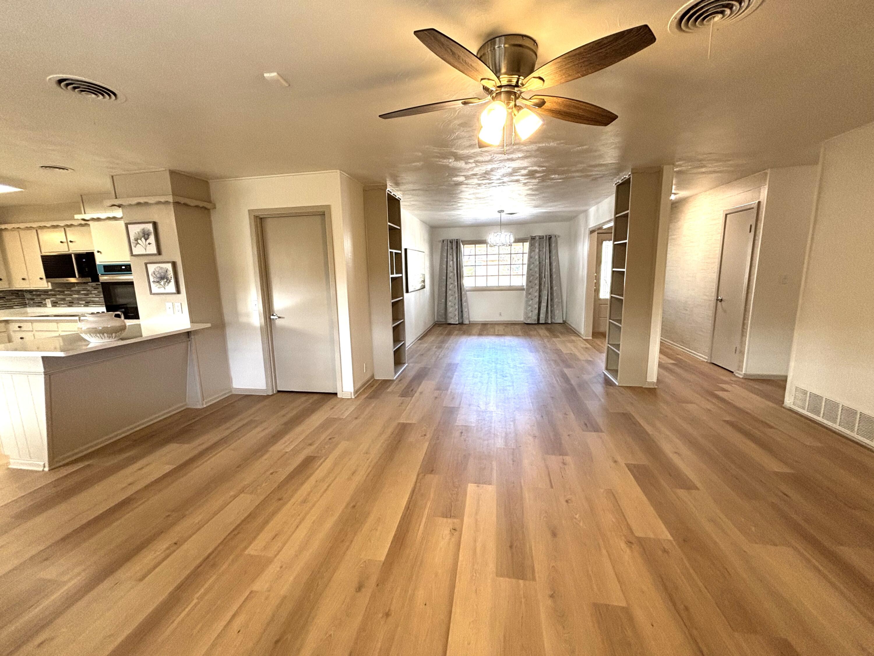 3415 58th Street Lubbock, TX 79413 - Photo 14 of 40 living area -2