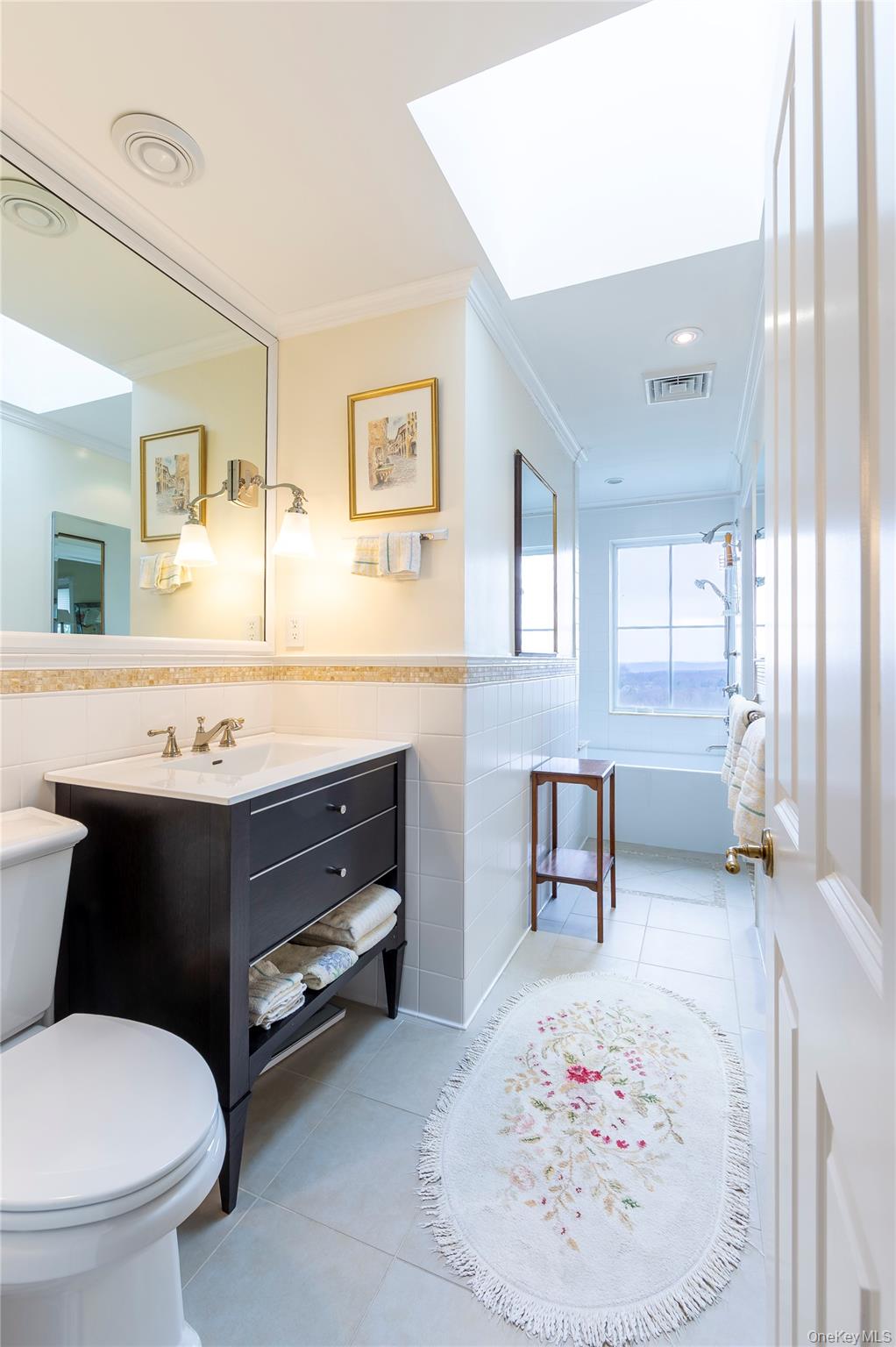 34 Meeting House Road Pawling, NY 12564 - Photo 27 of 44 a bathroom with a sink a toilet and a bathtub