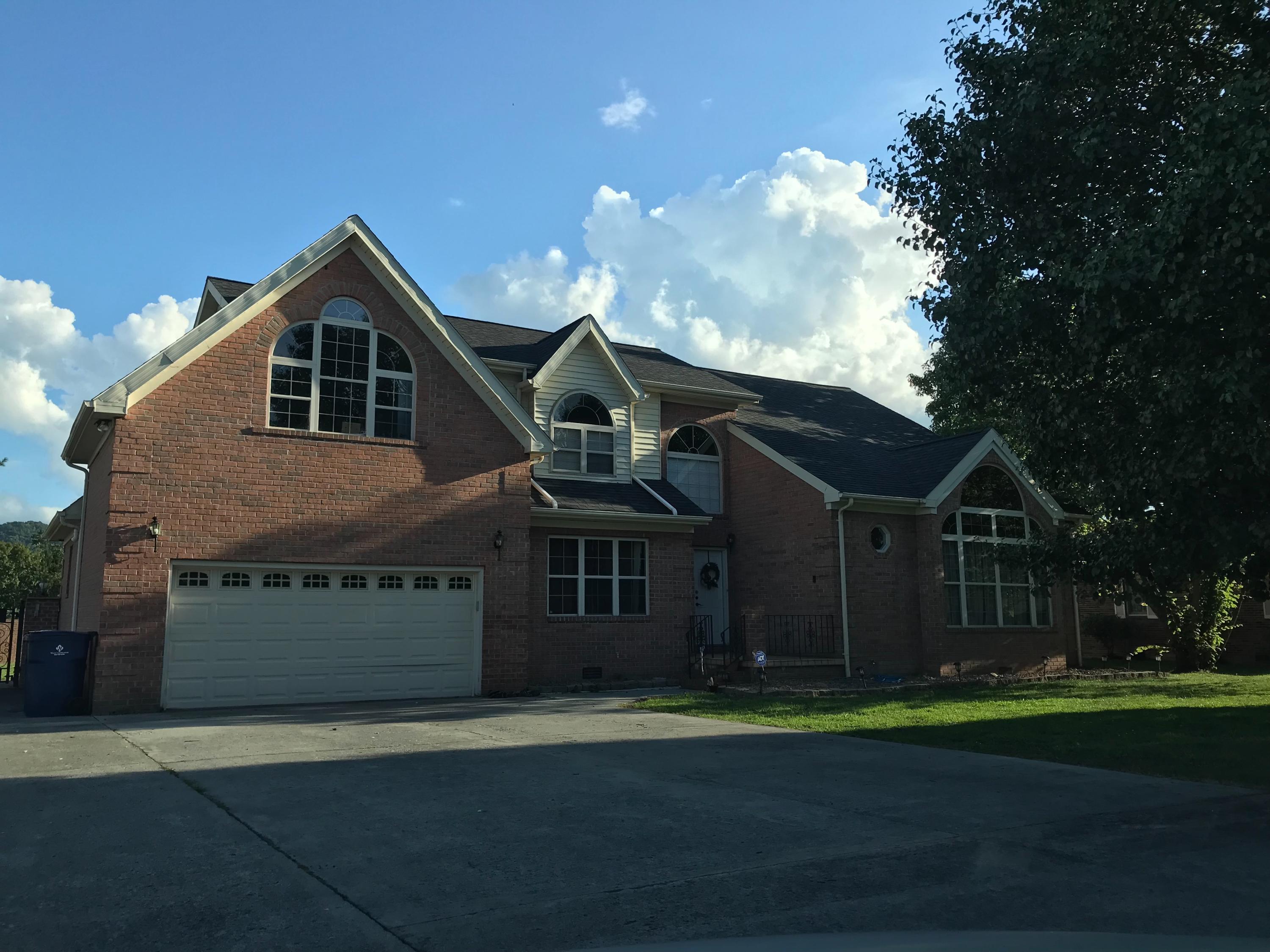 113 Twin Acres Road Middlesboro, KY 40965 - Photo 6 of 11 IMG_3788