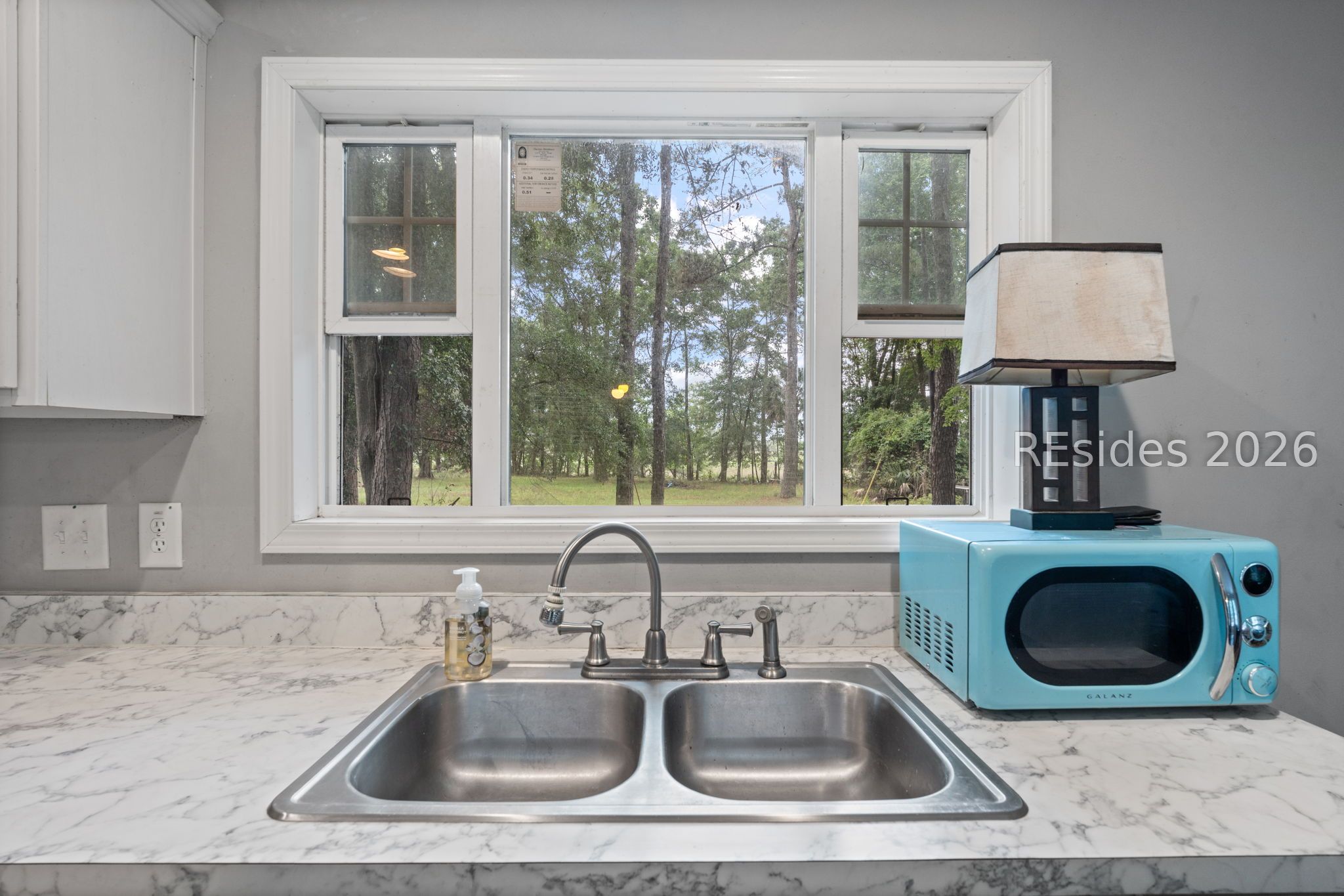 14 Palm Point Road Beaufort, SC 29907 - Photo 7 of 41