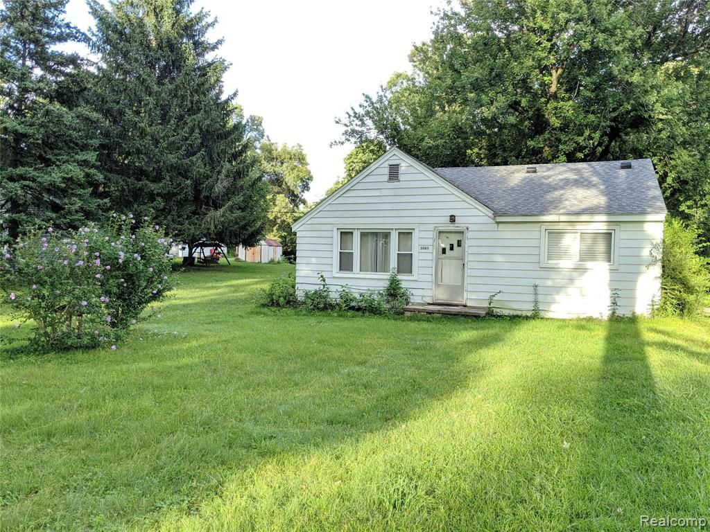 3085 Martell Street Rochester Hills, MI 48309 - Photo 2 of 3