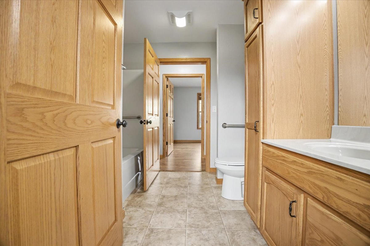 11924 East 2800 N Road Cornell, IL 61319 - Photo 26 of 35 Gallery Image 26