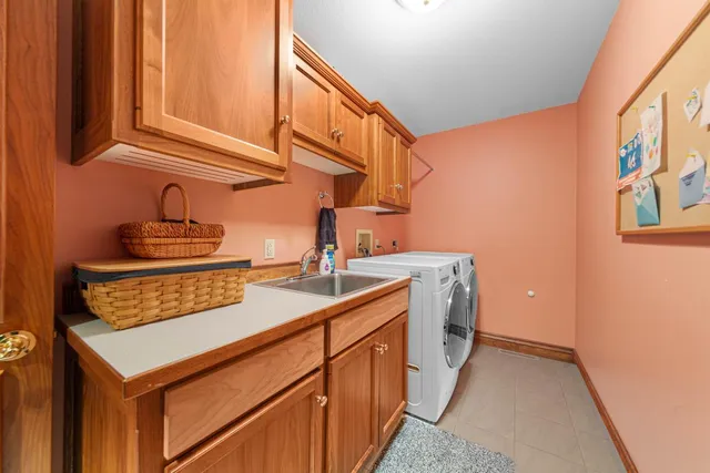 $599,900 | 24 Green Haven Bay, Faribault, MN 55021