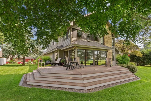$599,900 | 24 Green Haven Bay, Faribault, MN 55021