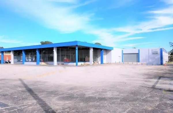 $15 | 3333 North Main Street, Jacksonville, FL 32206