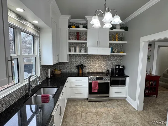 $325,000 | 601 Warne Street, Festus, MO 63028