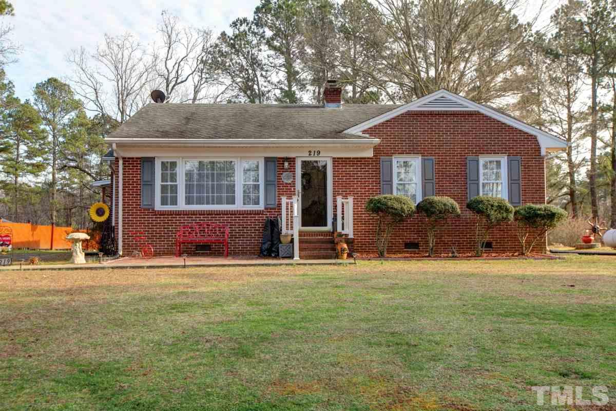219 Buffalo Road Clarksville, VA 23927 - Photo 6 of 25 Gallery Image 6