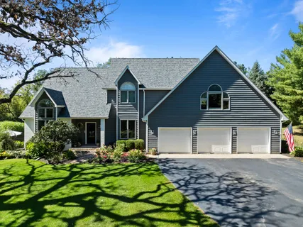 $1,249,000 | 2380 Partridge Woods Court, Lyons, WI 53105