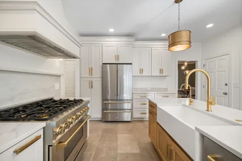 $1,249,000 | 2380 Partridge Woods Court, Lyons, WI 53105