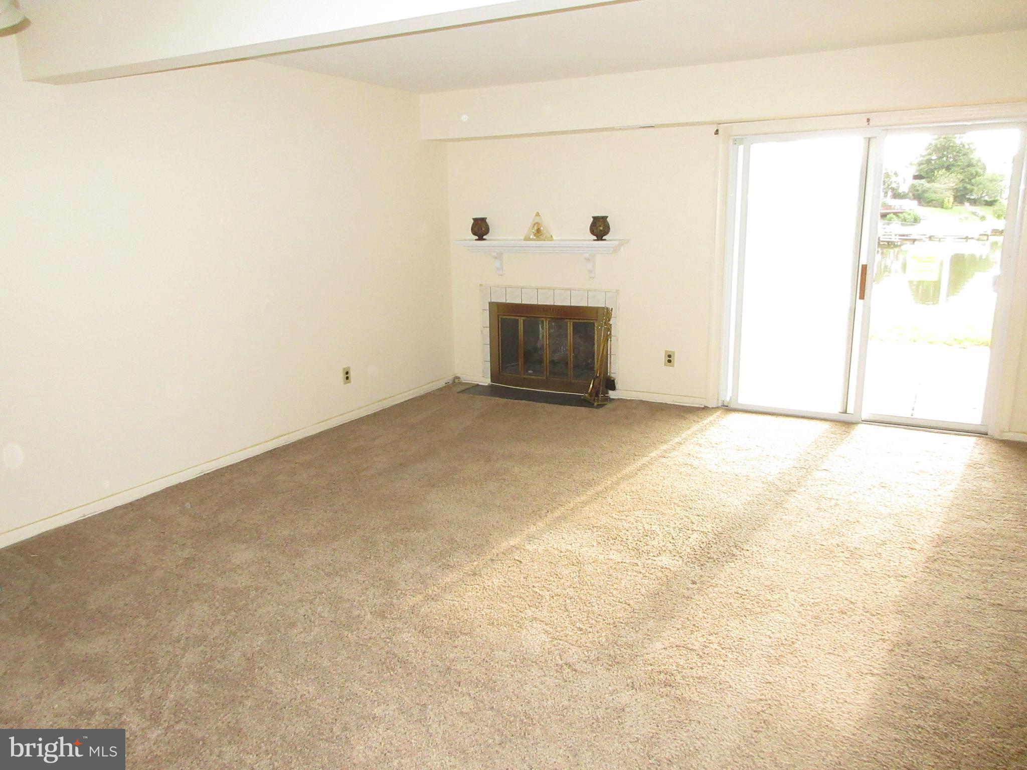 43 Old Sound Road Joppa, MD 21085 - Photo 8 of 25 Living Room