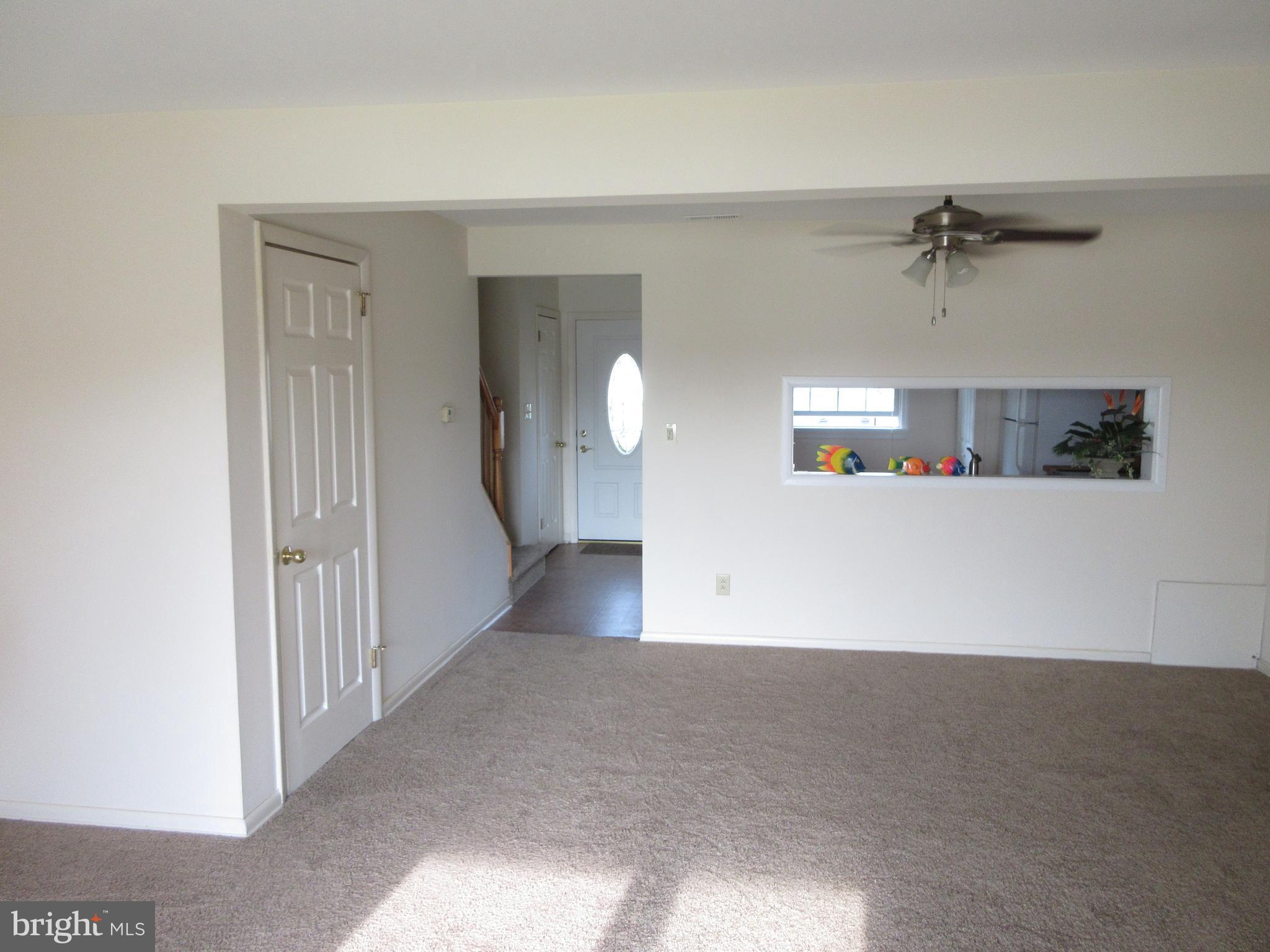 43 Old Sound Road Joppa, MD 21085 - Photo 9 of 25 Living Room