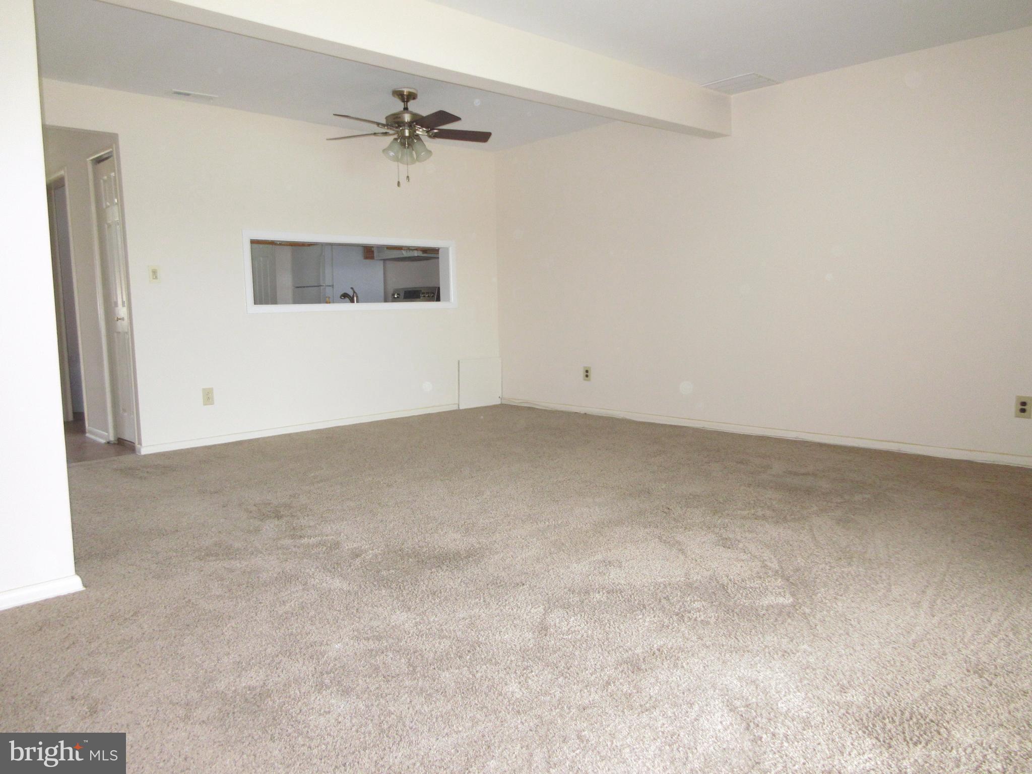 43 Old Sound Road Joppa, MD 21085 - Photo 10 of 25 Living Room