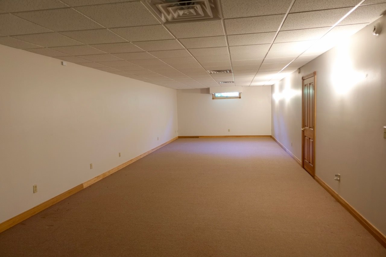 5817 North Cedar Springs Road Muncie, IN 47304 - Photo 27 of 36 Gallery Image 27