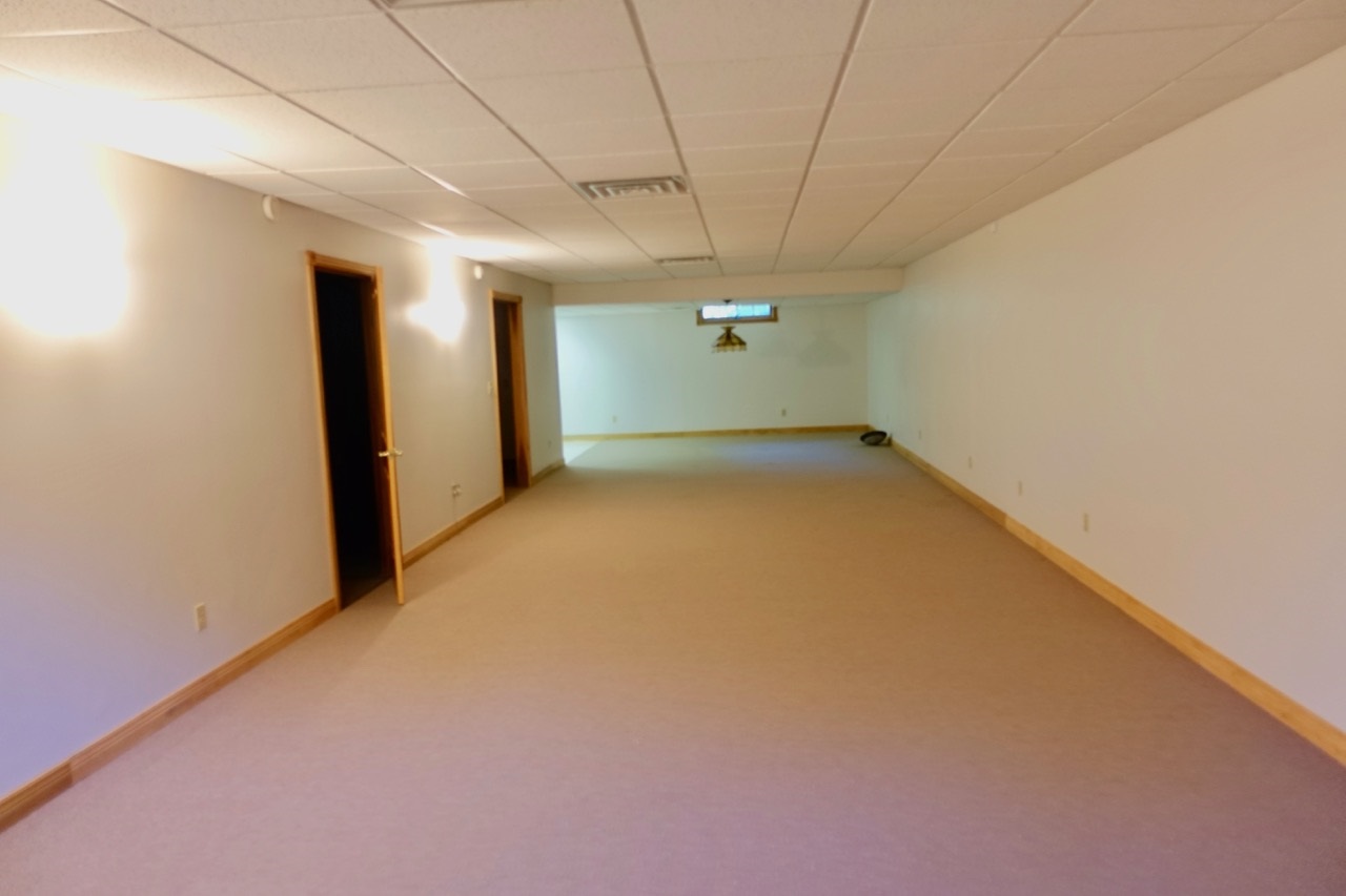5817 North Cedar Springs Road Muncie, IN 47304 - Photo 29 of 36 Gallery Image 29