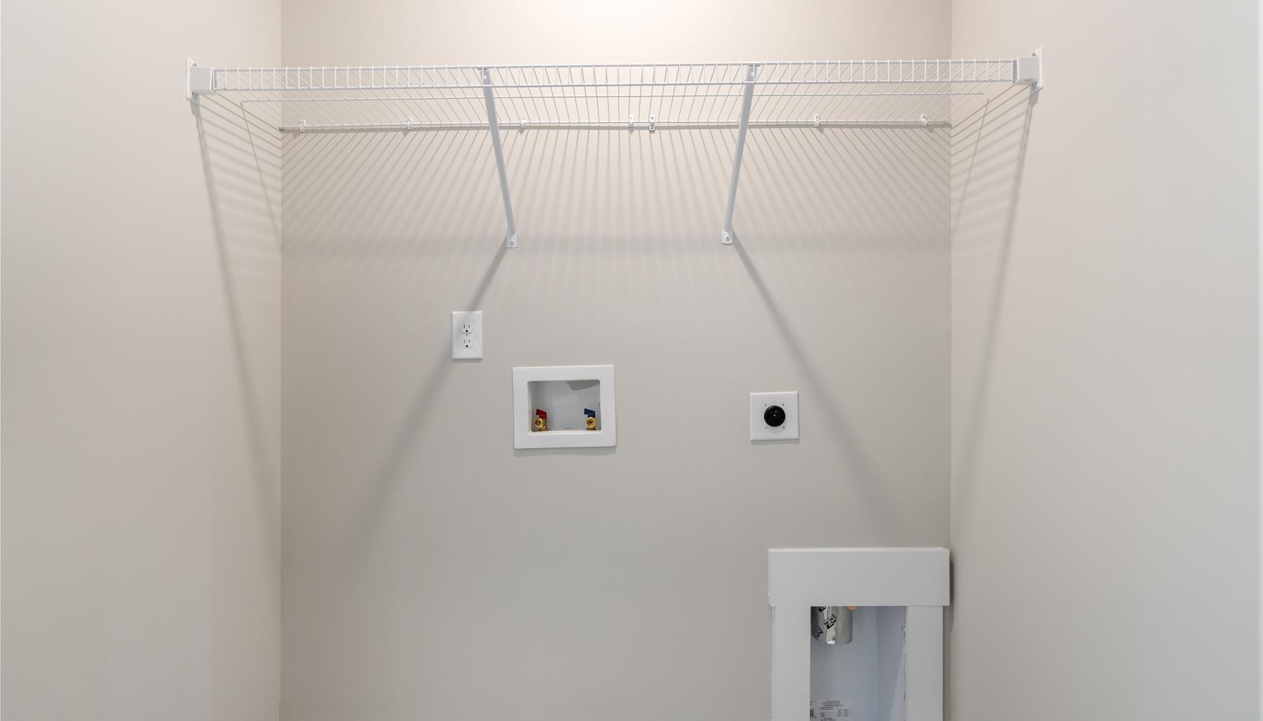 1398 Maplesmith Way Moore, SC 29369 - Photo 17 of 23 Laundry Room