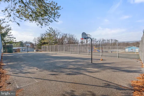 a view of outdoor space with city view