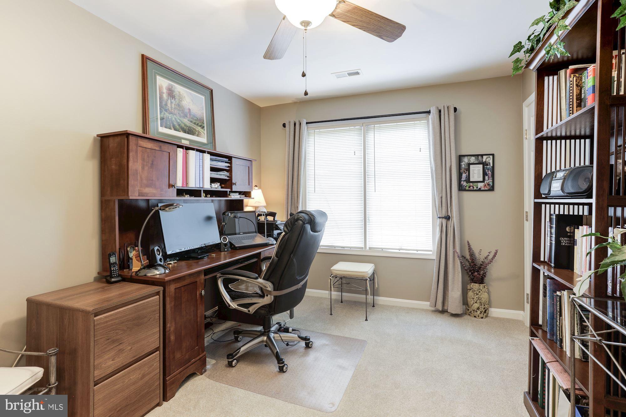 11206 Center Post Court Reston, VA 20194 - Photo 26 of 39