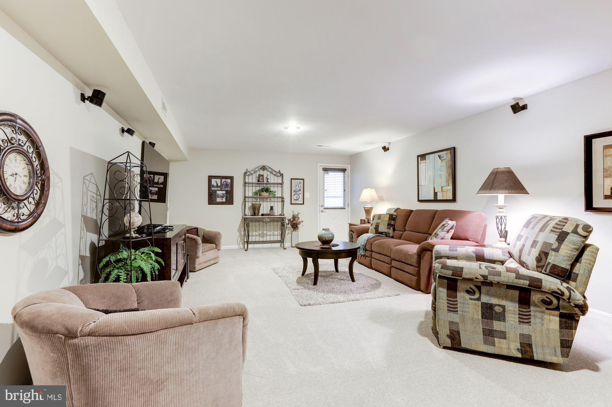 11206 Center Post Court Reston, VA 20194 - Photo 29 of 39