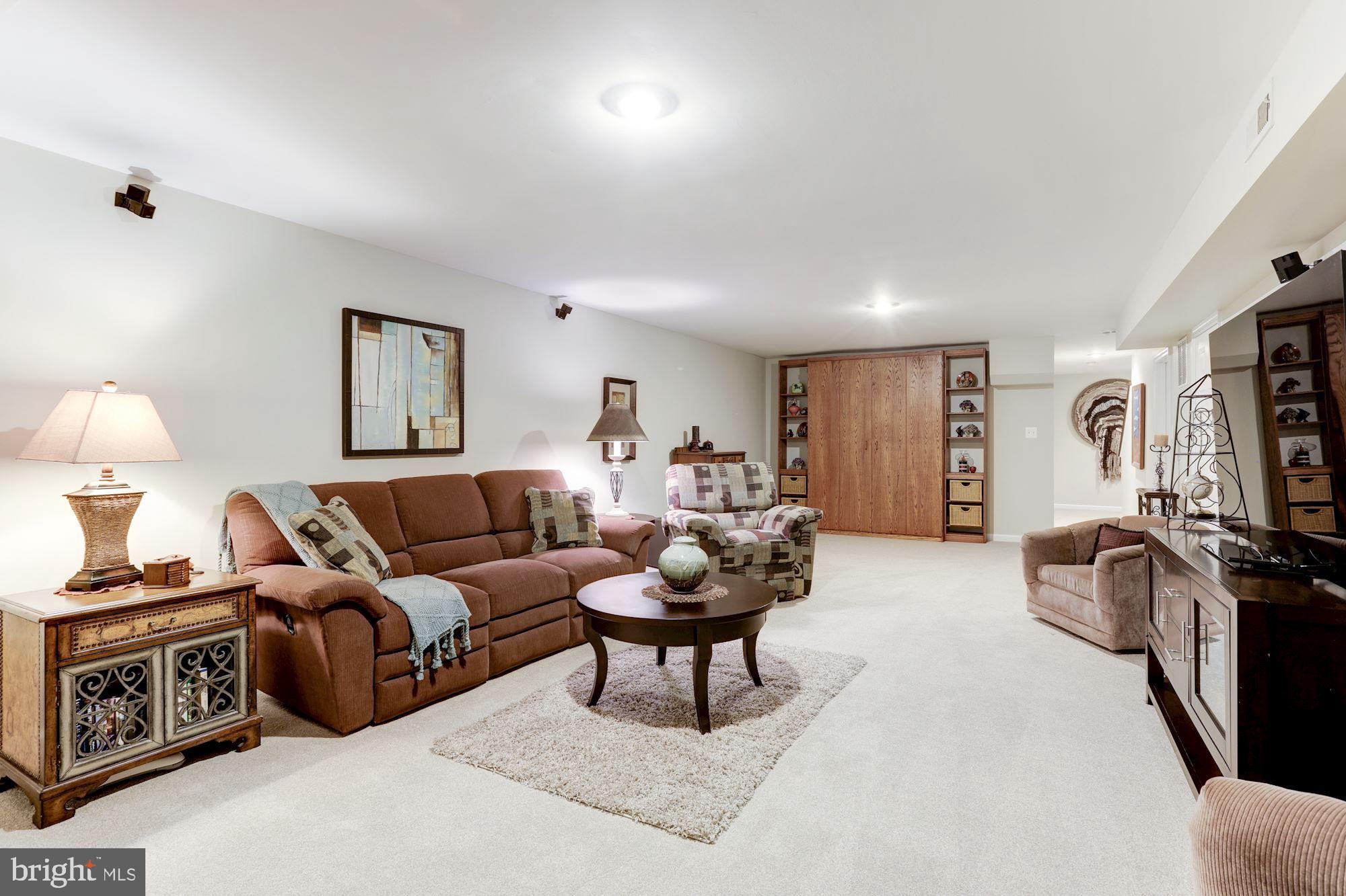 11206 Center Post Court Reston, VA 20194 - Photo 30 of 39