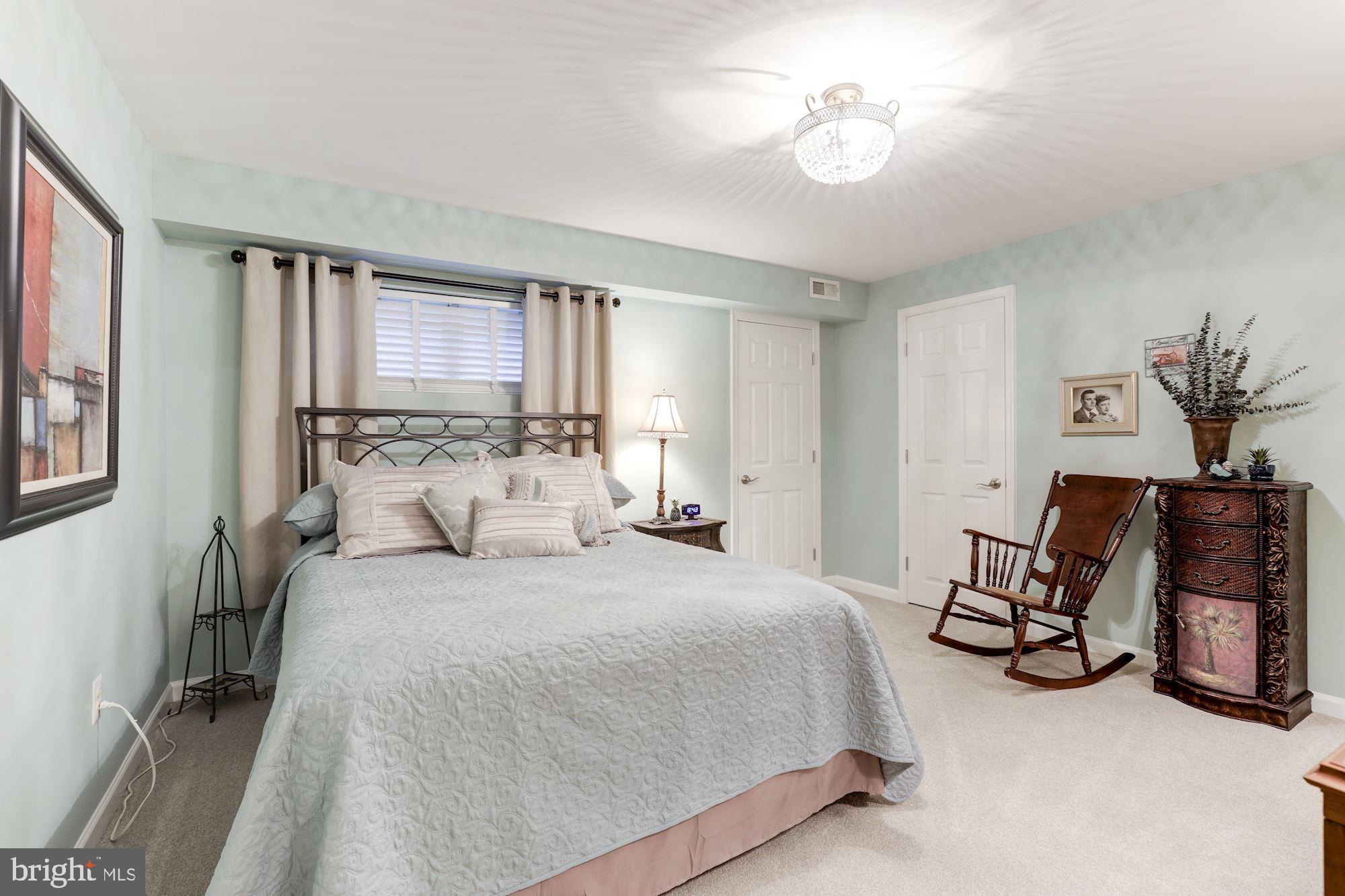 11206 Center Post Court Reston, VA 20194 - Photo 31 of 39