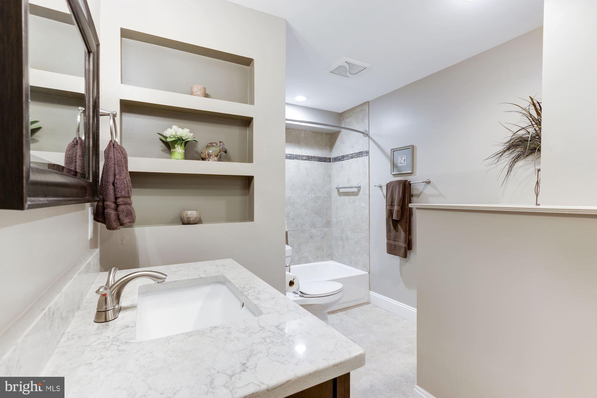 11206 Center Post Court Reston, VA 20194 - Photo 34 of 39