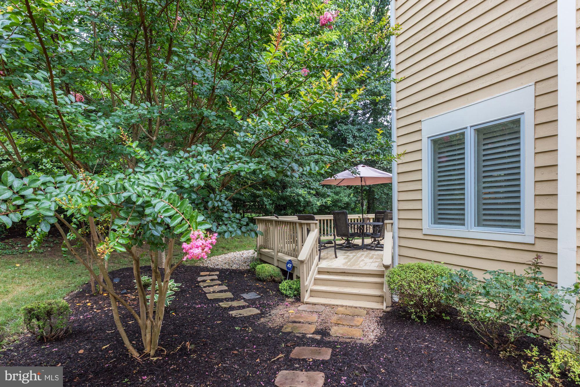 11206 Center Post Court Reston, VA 20194 - Photo 36 of 39