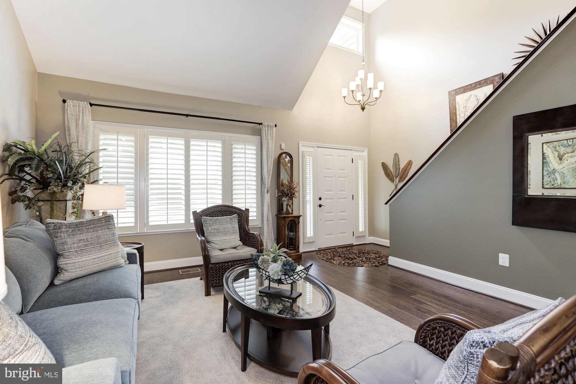 11206 Center Post Court Reston, VA 20194 - Photo 7 of 39