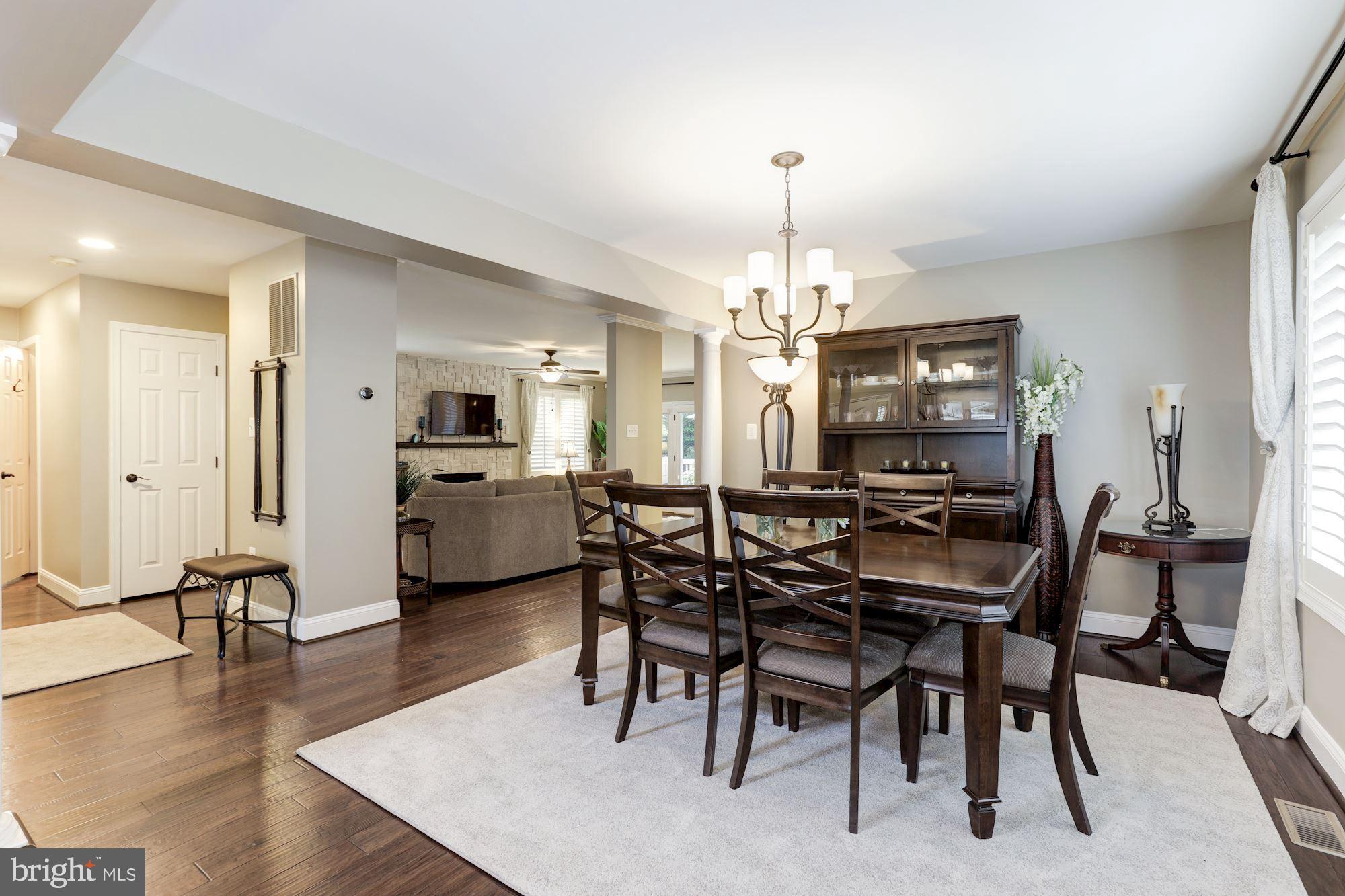 11206 Center Post Court Reston, VA 20194 - Photo 8 of 39