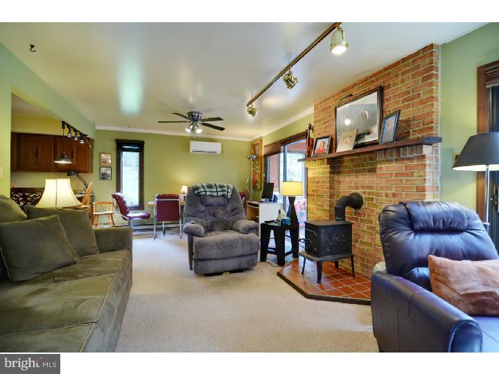 1004 Township Line Road East Perkiomenville, PA 18074 - Photo 3 of 25 Gallery Image 3