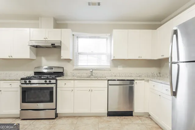 $1,670 | 1877 Brandy Lane Southeast, Conyers, GA 30013