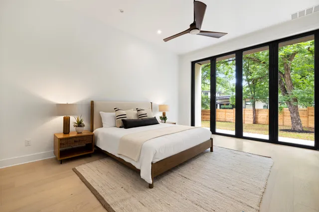 $13,000 | 2504 Bluffview Drive, Austin, TX 78704